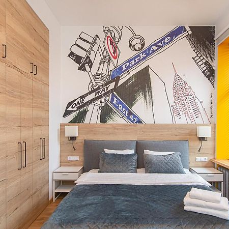 Modern Vilnius Old Town Apartment With Free Parking Exterior photo